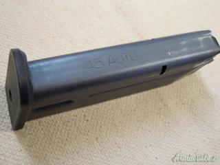 Caricatore BERETTA 8045 Cougar calibro .45ACP