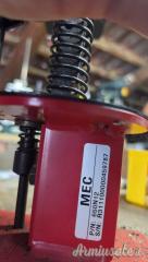 Pressa progressiva MEC 650 N cal 12 con barra micrometrica