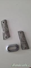 GUANCETTE E MINIGONNA PER 1911