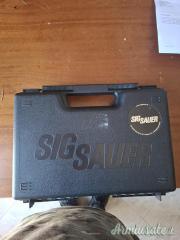 SIG-Sauer P226 9x21mm IMI