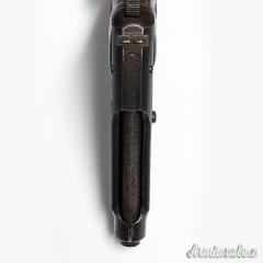 Pistola semi-automatica storica Beretta, modello 35 (Anno 1944), punzone, calibro 7,65