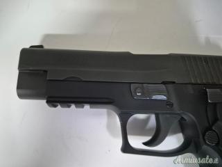 PISTOLA SIG SAUER MOD.P226 CAL.9X21+1C.