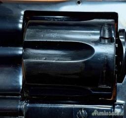 Revolver Colt Python Cal.357M Sportivo