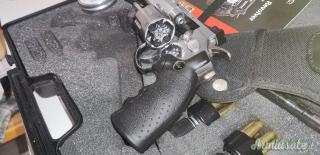 Dan Wesson 6