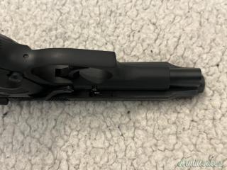 Beretta 83F .380 ACP  | 9x17mm Browning Short
