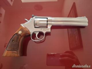 Smith & Wesson 686 - 3 .357 Remington Maximum