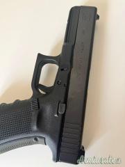 Glock 17 gen. 4 9x21mm IMI
