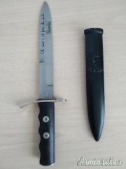 Pugnale MVSN con motto inciso su lama