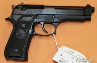 Pistola Beretta Mod.96 Cal. 40SW