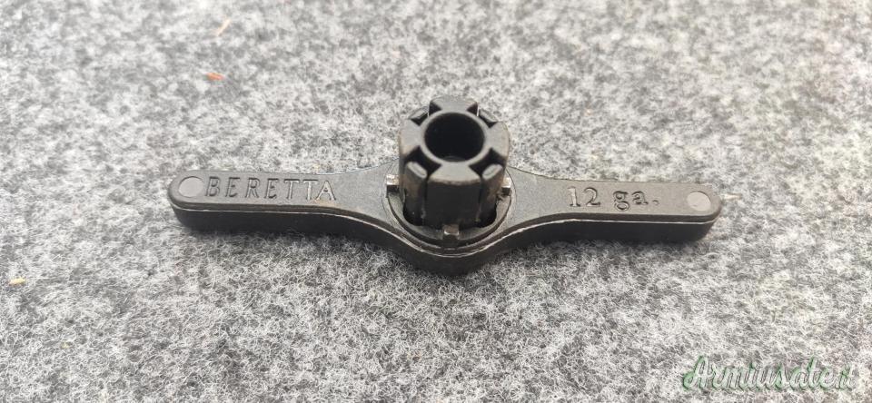 BERETTA O BENELLI  CHIAVE STROZZATORI IN PLASTICA