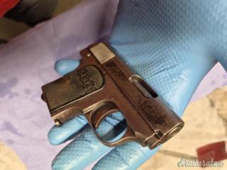 Pistola Libia 6,35