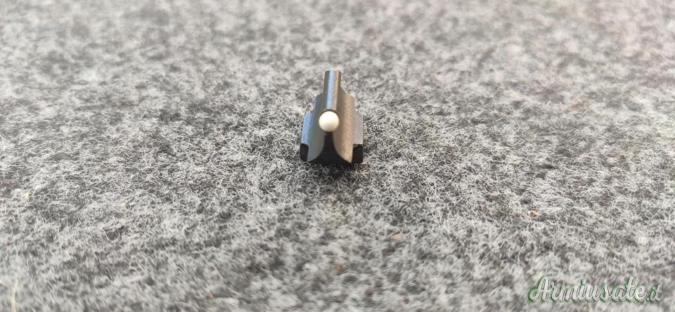 MIRINO PER CARABINA CON INSERTO BIANCO ALTEZZA 10MM