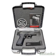 SIG-Sauer P226 9x21mm IMI