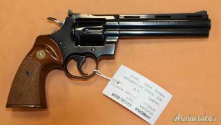 Revolver Colt Python Cal.357M del 1975 Sportivo