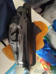 Fondina in cuoio Beretta 92