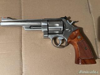 Smith & Wesson 629-1  .44 Remington Magnum