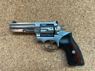 Ruger | Sturm GP100 STINLESS 4,2