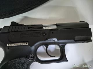 PISTOLA BUL MOD. G-CHEROKEE CAL.9X21 +1C.