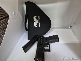 PISTOLA BUL MOD. G-CHEROKEE CAL.9X21 +1C.