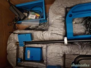 Pressa Dillon 550 in 9mm con accessori
