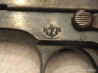 Pistola Regia Marina Beretta mod. 22 1922 cal. 7,65 da collezione