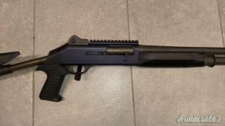 Benelli M4 12