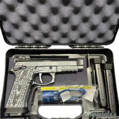 Beretta 92XI Squalo 9x19mm