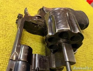 Colt Python 4