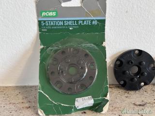 Pressa RCBS Monostazione + Kit Progressivo RCBS Piggyback (5 stazioni) + Dosatore e Shell Plates
