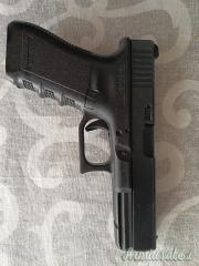 Glock 17 9x21mm IMI