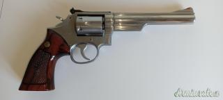 Smith & Wesson 66-1 .357 Magnum  |  9x31mmR  | .353 Casull canna 6