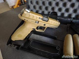 Beretta APX Tactical FDE 9x21mm IMI