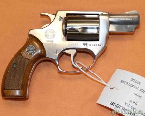 Revolver Astra Inox in calibro 38SP