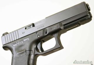 Glock 17 Gen 4  9x21mm IMI