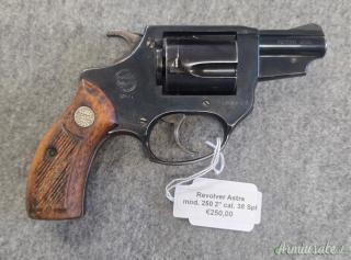 Revolver Astra Mod. 250 Cal. 38 Spl