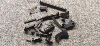 BERETTA PISTOLA MOD. 70 KIT RICAMBI VARI