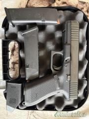 Glock 17 9x19mm Parabellum | Luger | NATO