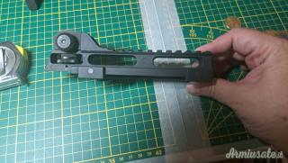 Maniglia di trasporto M4 con slitta Picatinny 20mm e tacca di mira