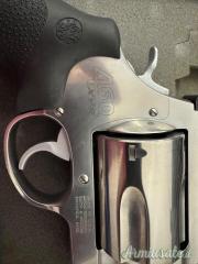 Smith & Wesson Modello 460XVR  .460 S&W Magnum