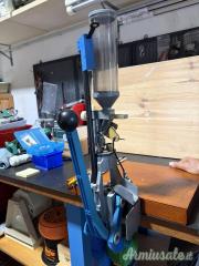 Pressa Progressiva Dillon RL 550 – Con Accessori e Ricambi