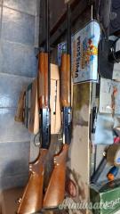 Coppia di fucili semiautomatici Benelli SUPER 90 E MONTEFELTRO  12