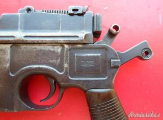 Pistola Mauser 1896 Bolo con Calciolo Pugnale 
