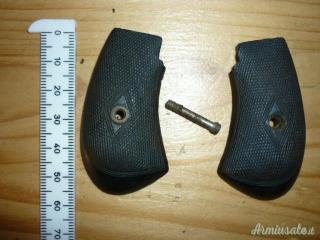 Varie coppie non identificate