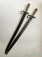 Coppia di baionette remington rirgimentali pre ww1