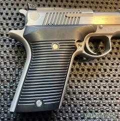 I.A.I. IRWINDALE ARMS INC. cal. 30 M1