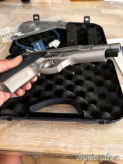 Beretta 92FS INOX 9x21mm IMI