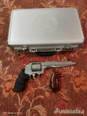 Smith & Wesson Performance Center .44 Remington Magnum