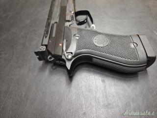 Pistola Beretta 87 Target cal.22 LR
