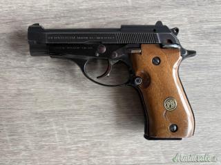 BERETTA 82