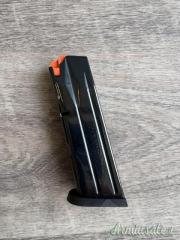 BERETTA CARICATORE PX4